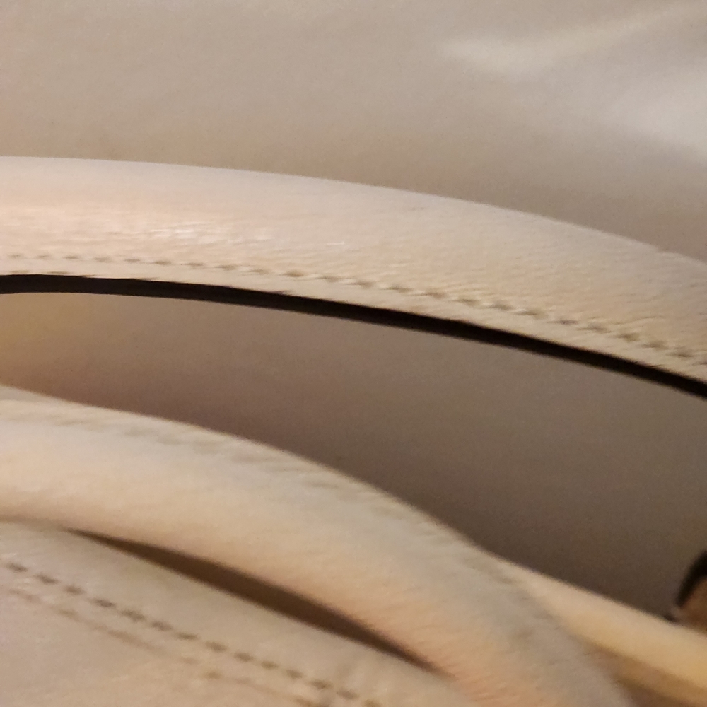 Handbag - Picture 11 of 11